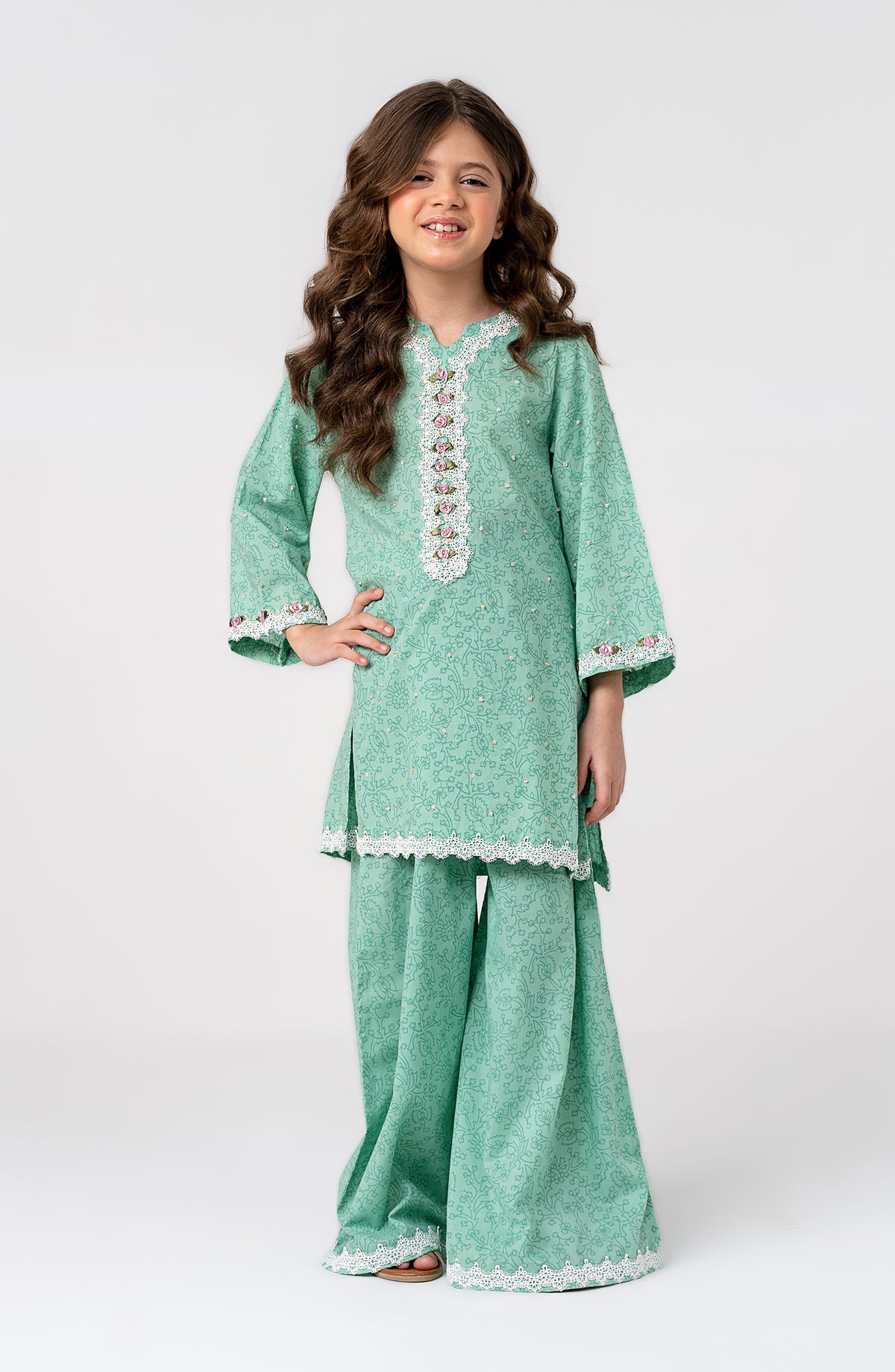 Gul Bano 2 Pcs Suit