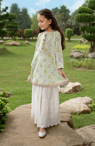 Lily Kurta