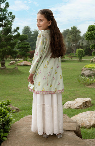 Lily Kurta