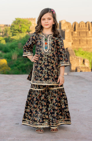 Sahar 2 Pc Suit