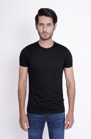 Scoop Neck Tee In Black