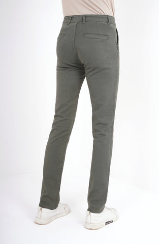 Slim Fit Chino