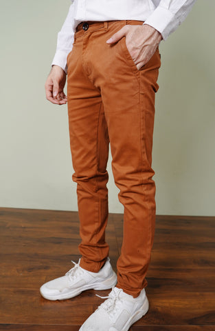 Slim Fit Chino