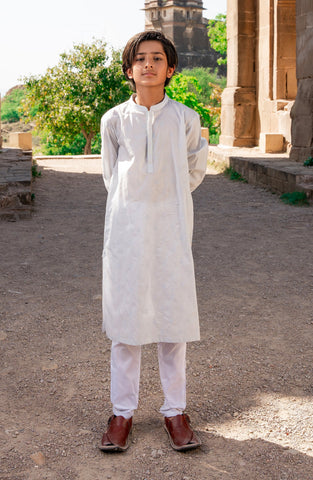 Boys Shiffili Emb Kurta