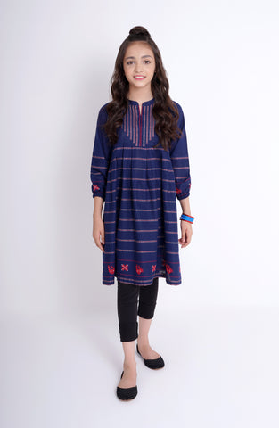 Zahra Kurti