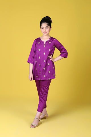 Kanwal 3 Pcs Suit