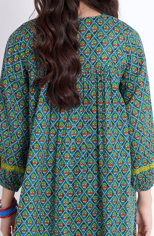 Neeli Kurti