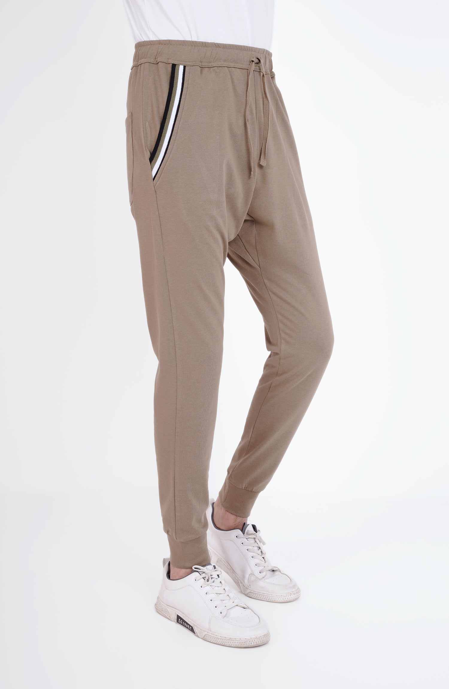 Beige knit online joggers