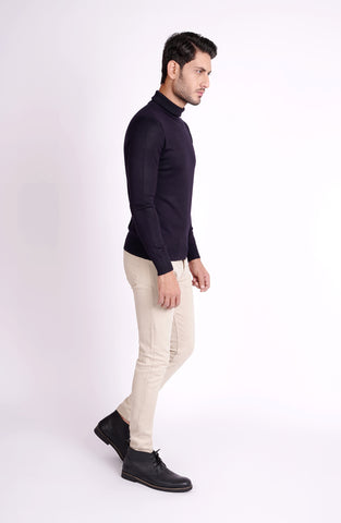 Super Soft Rol Neck Jumper In Navy